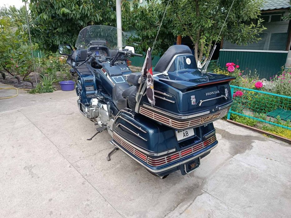 Продам  Honda Gold Wing