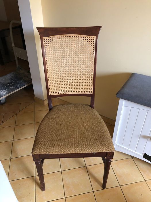 Eleganckie krzesła mahoniowe, tapicerowane z oparciem z Rattanu- 6 szt