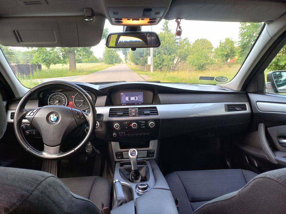 BMW E60 520d sedan