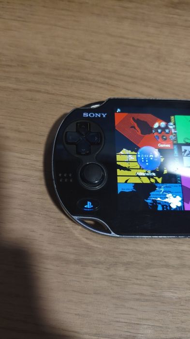 PS Vita Desbloqueada | 128GB de extensão