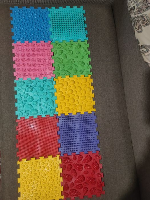 Масажний килимок