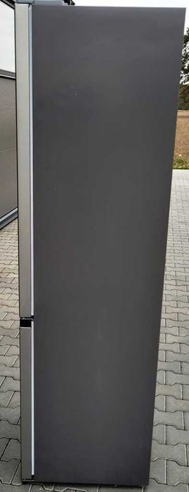 Lodówka GORENJE NRK6202AXL4 No Frost 200cm Srebrna
