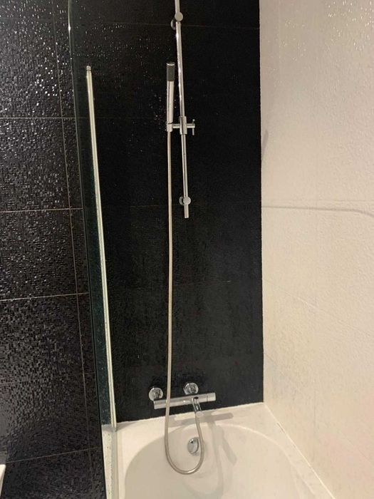 Banheira Torneira e Painéis de Banheira