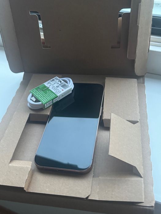 iPhone 16 pro 512gb