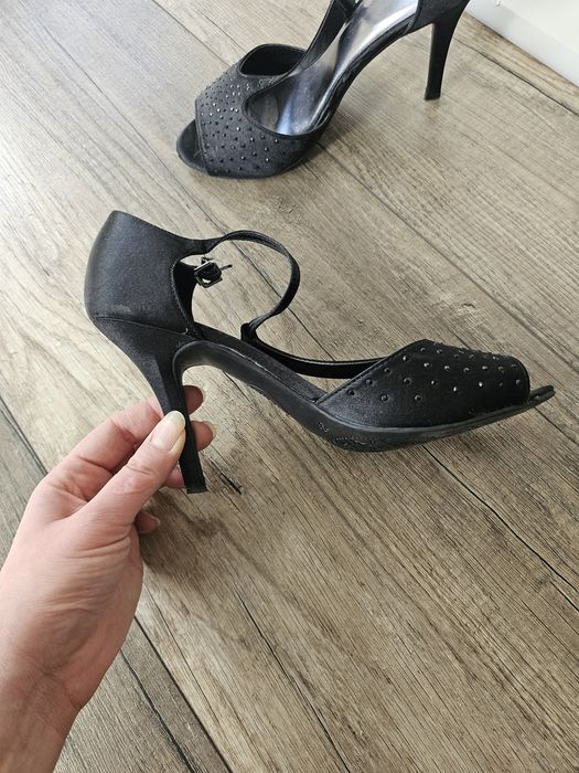 Szpilki z cekinami 38 damskie buty na obcasie szpileczki kobiece