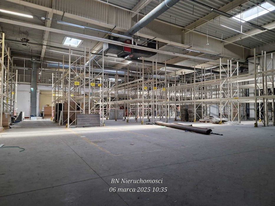 Wynajmę halę z biurami