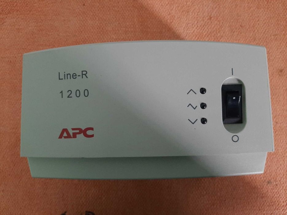 Estabilizador de tensão electrónico 1200W