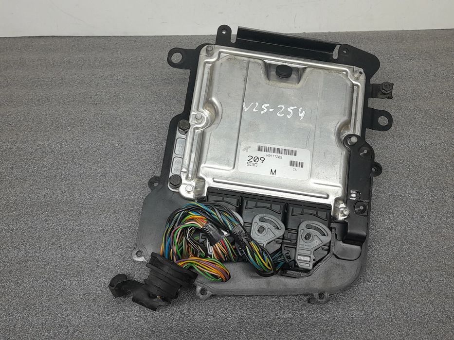 Centralina motor / ECU MITSUBISHI Space Star Combi (DG_A)