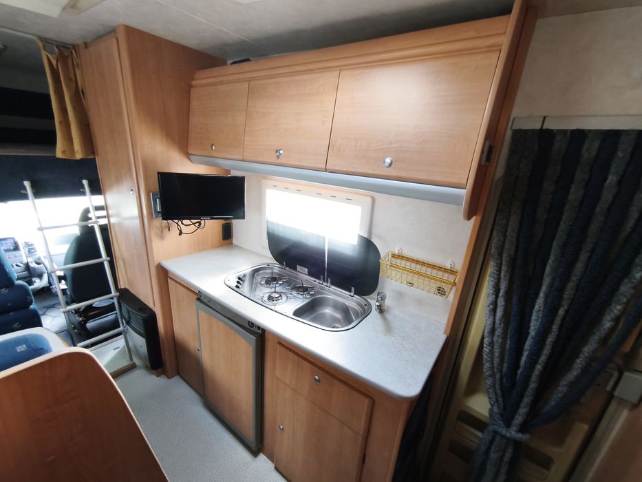 Autocaravana fiat ducato 2.3 com AC 6 LUGARES