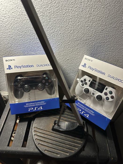 Conjunto 2 Comandos PlayStation 4 - novo