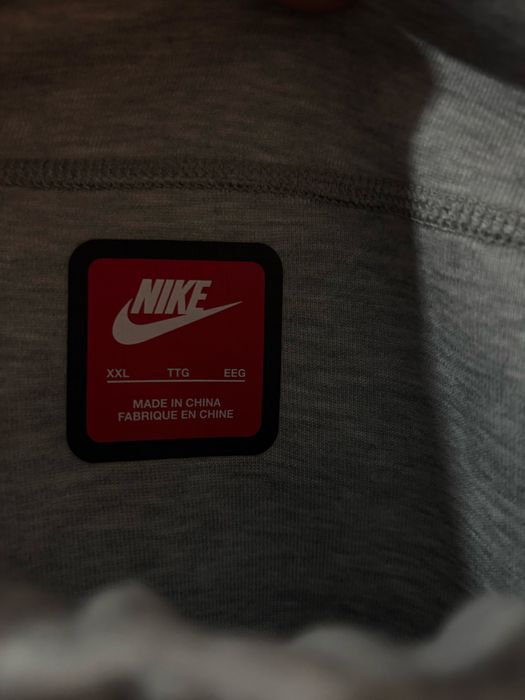 Dres tech fleece szary