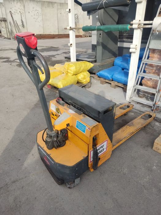 wózek paletowy JUNGHEINRICH paleciak elektryczny