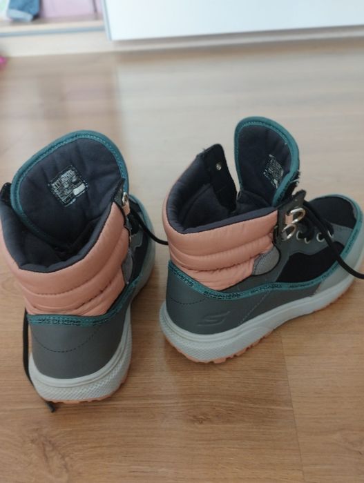 Черевики Skechers 35