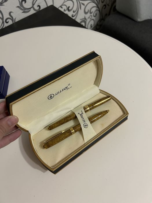 Ручки подарункові нові