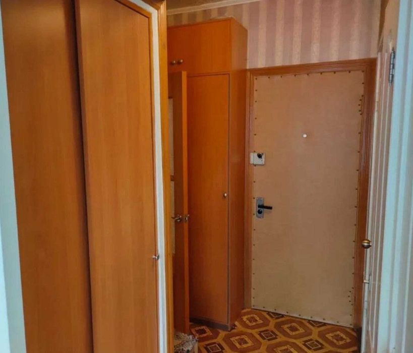 Сдам 1 кімнатна  32 м²