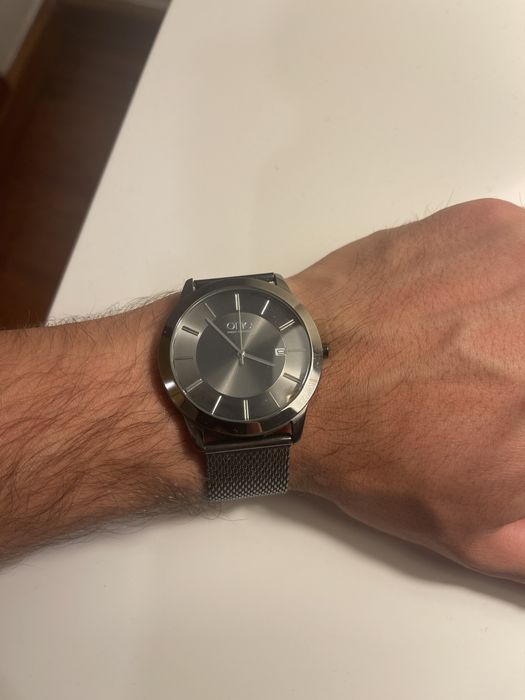 Relogio One igual a novo