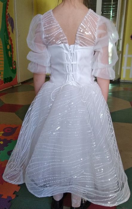 Святкова,нарядна,біла сукня,плаття р.122-128; нарядное платье 5-6лет