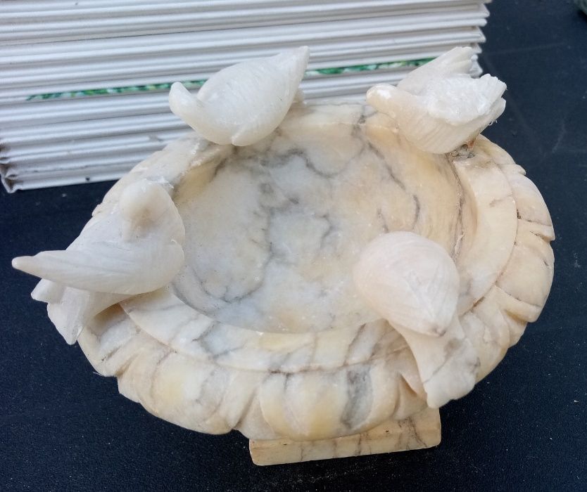 Cinzeiro Escultural mármore sec XIX