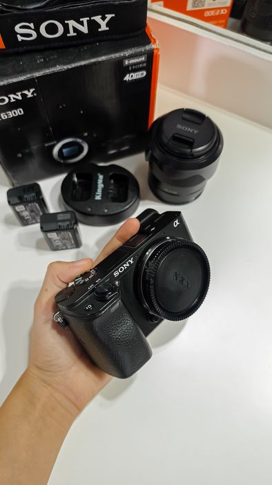 Sony Alpha A6300 (Corpo) – Excelente Estado