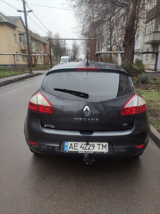 Renault Megane III хетчбек 2010 р. 1.5 DCI (110 к.с.) /MT (6 ст)