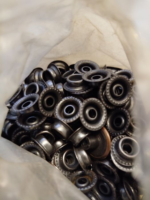 Продам Люверси новые