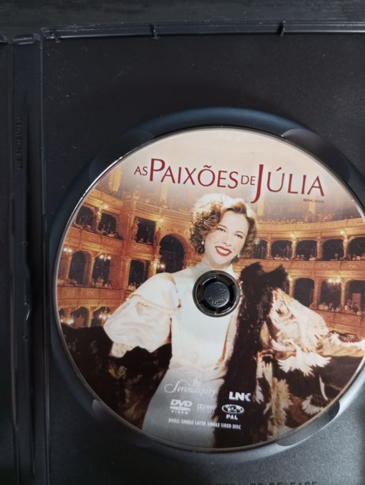 Leitor de CDs e 215 CDs filmes