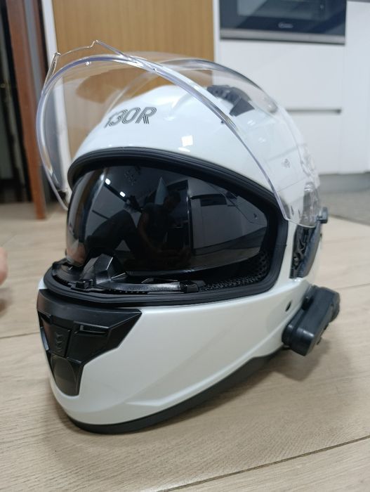 Capacete 130R mota com intercomunicador