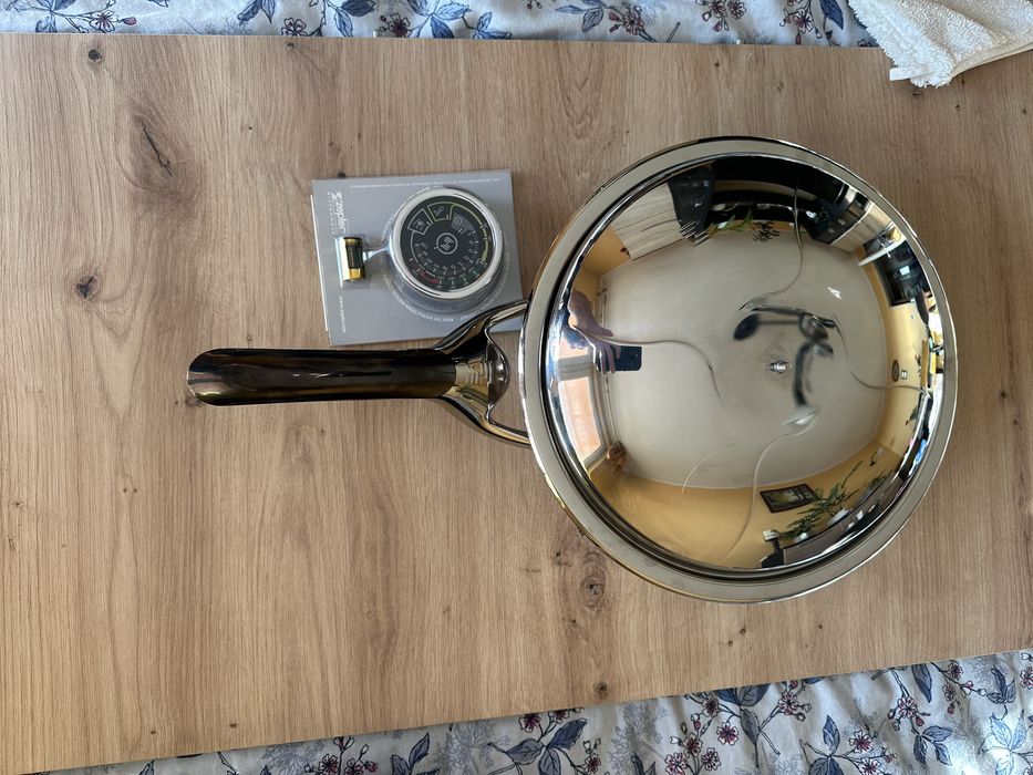 Patelnia wok z pokrywą Zepter + Gratis