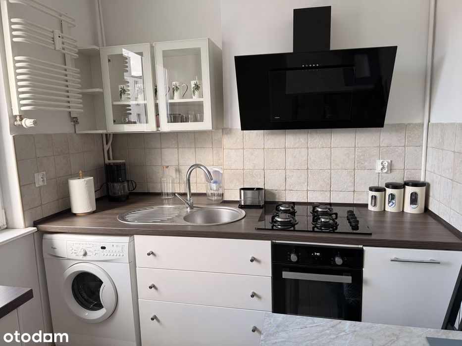 3 pokojowe mieszkanie z balkonem w centurm Gdyni