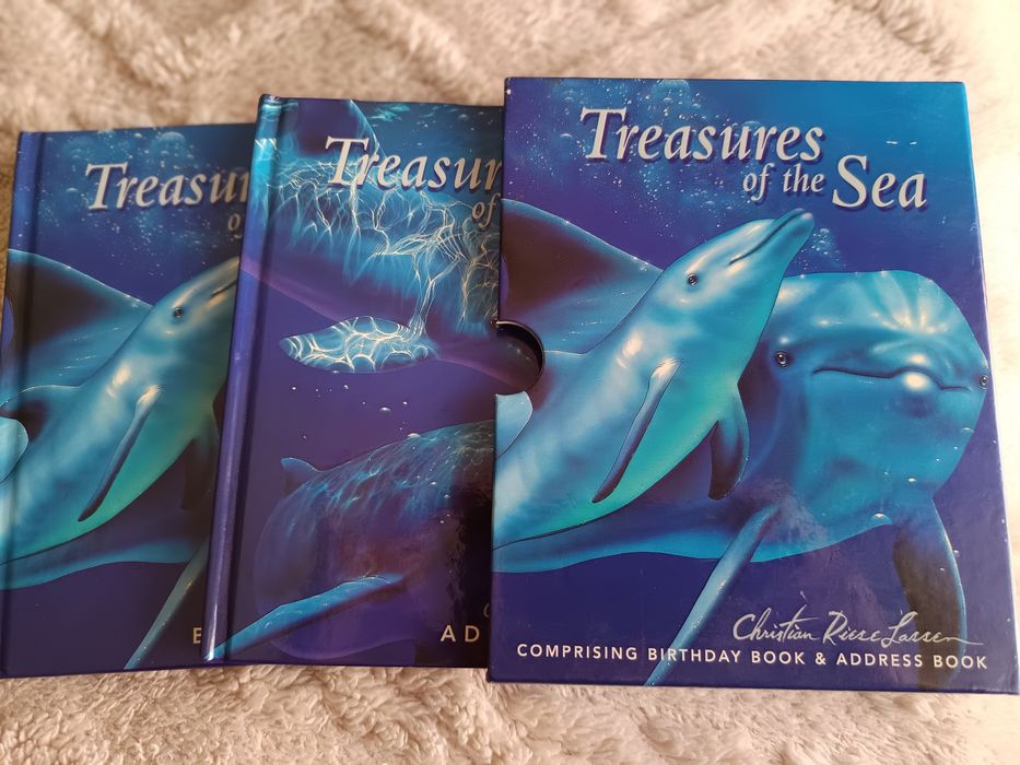 Agenda Aniversários/Endereços. Ilustrações magníficas de Golfinhos,etc