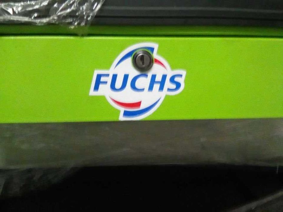 Carro de ferramentas ( japonês)  extremanente robusto -Rig. Novo