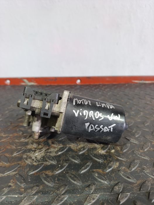 Motor Limpa vidros frontal VW Passat B5 3B1955113B