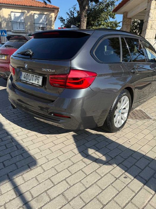 BMW 320D Sport Line — photo 3