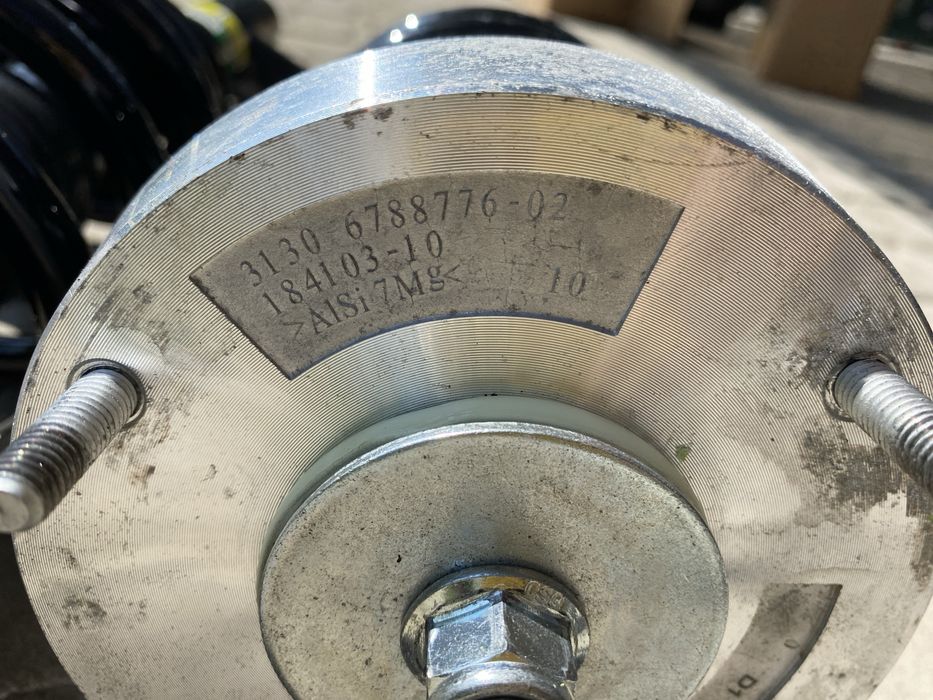 Передние амортизаторы адаптив f15