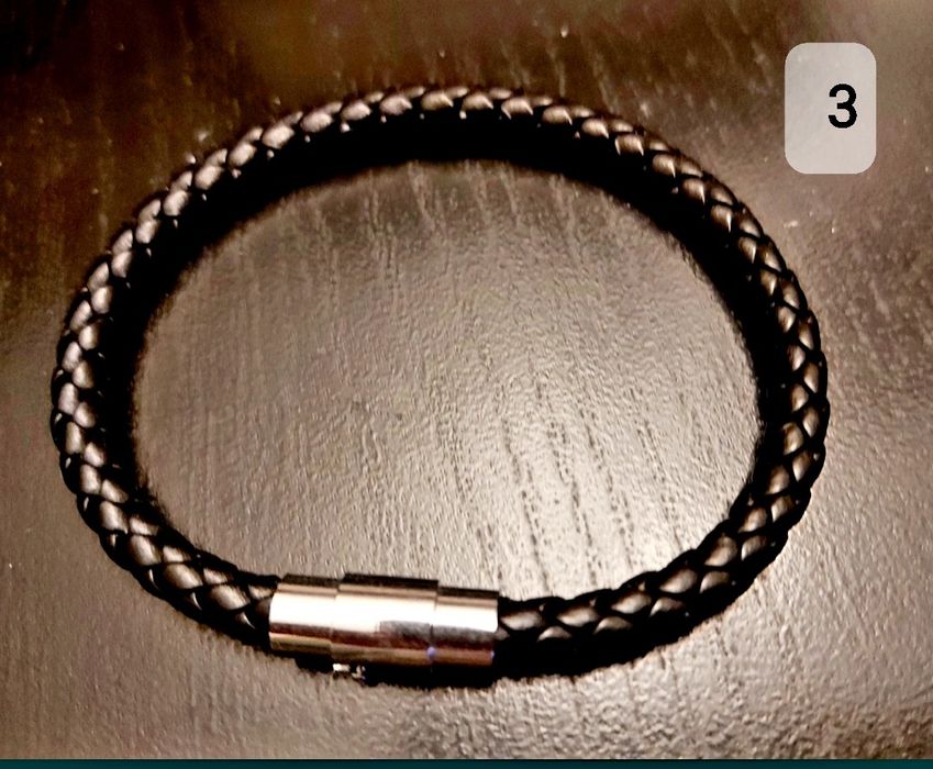 Vendo Pulseiras em Couro Homem
