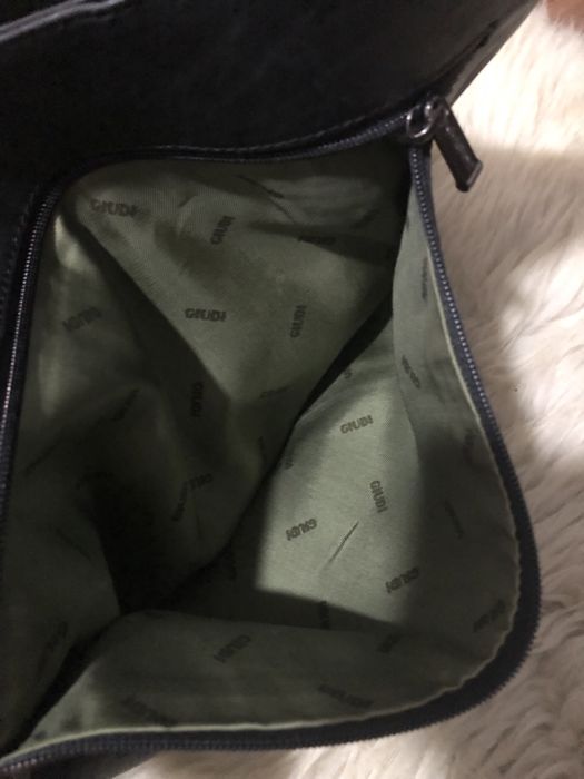 Шкіряна сумка від Giudi