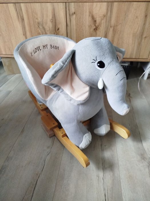 Koń na biegunach słonik