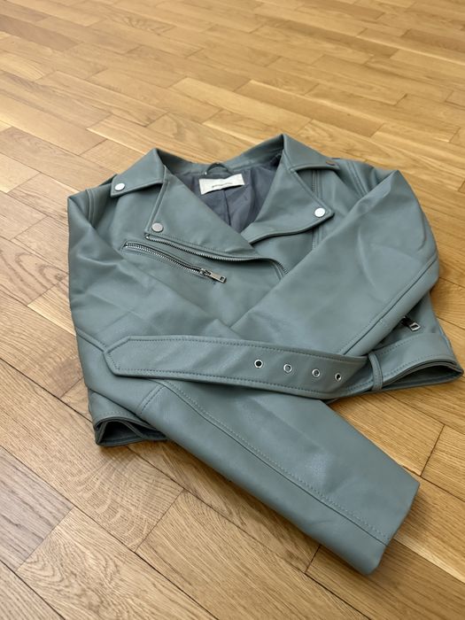 Куртка косуха Stradivarius