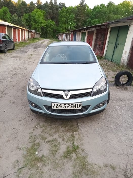 Astra H GTC kolor Z21Y silnik Z16XER