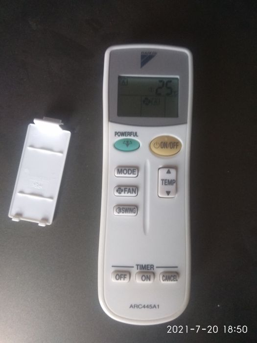 Пульт кондиціонера Daikin ARC445A1
