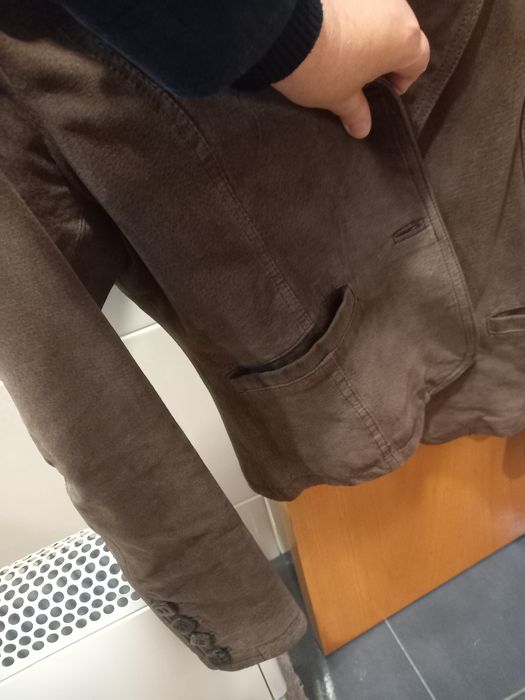 Casaco em couro cintado com pelo sintetico tamanho M