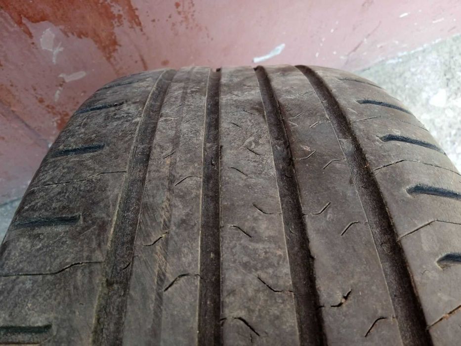 Шини автомобільні