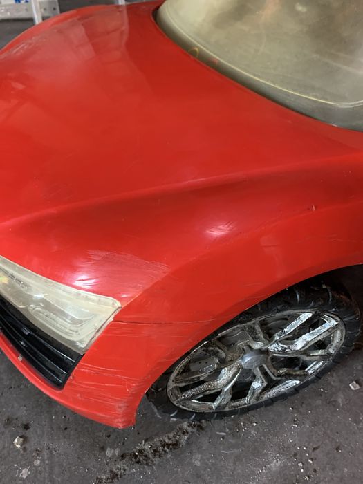 Elektryczny samochodzik dziecięcy audi
