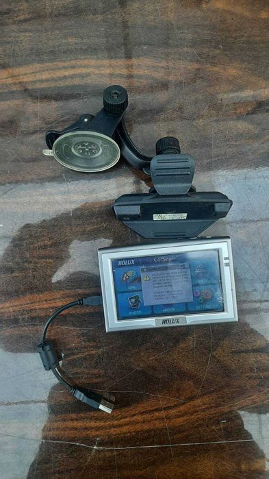 GPS автомб. навигатор HOLUX