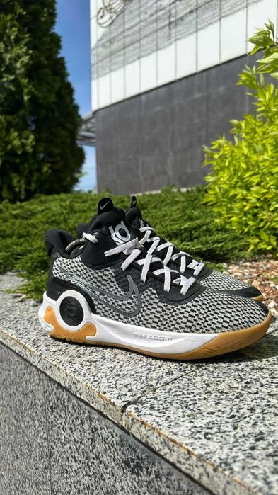 nike kd 13 - купити товари моди та стилю - Ціна на OLX.ua