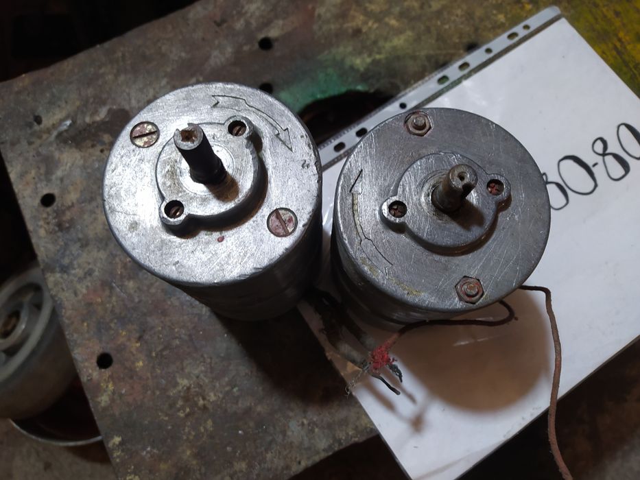 Щёточный двигатель коллекторный ссср .