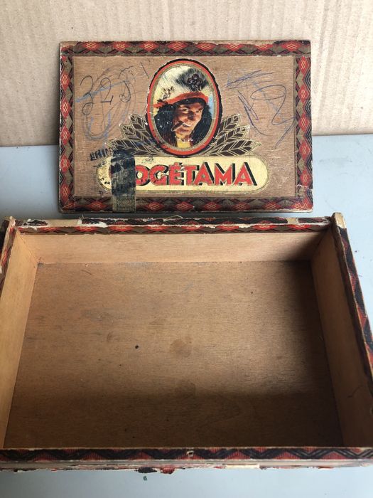 Caixa de charutos antiga