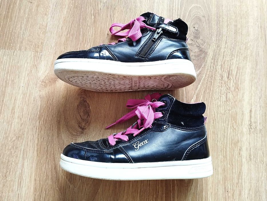 Buty dziecięce marki Geox w rozm. 31.