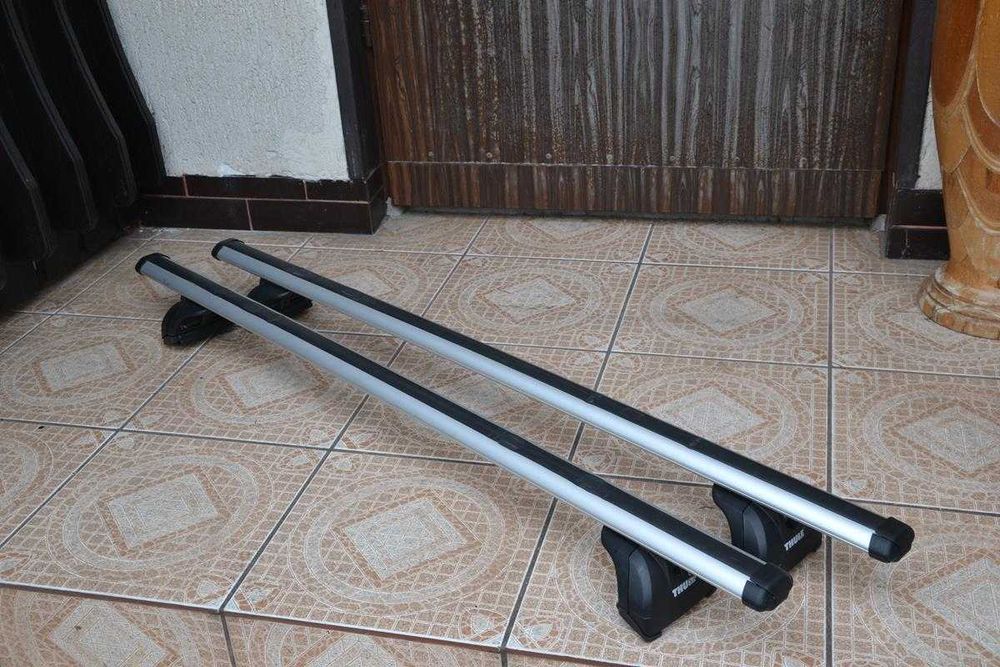AUDI A4 B8,B9 THULE Aerobar Bagażnik,Relingi Belki bazowe