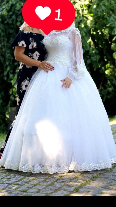 Вживана весільна сукня